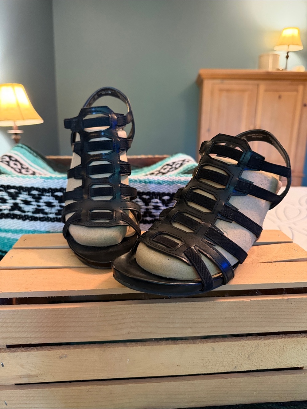Women's Black Strappy Stretchy Gladiator Sandals